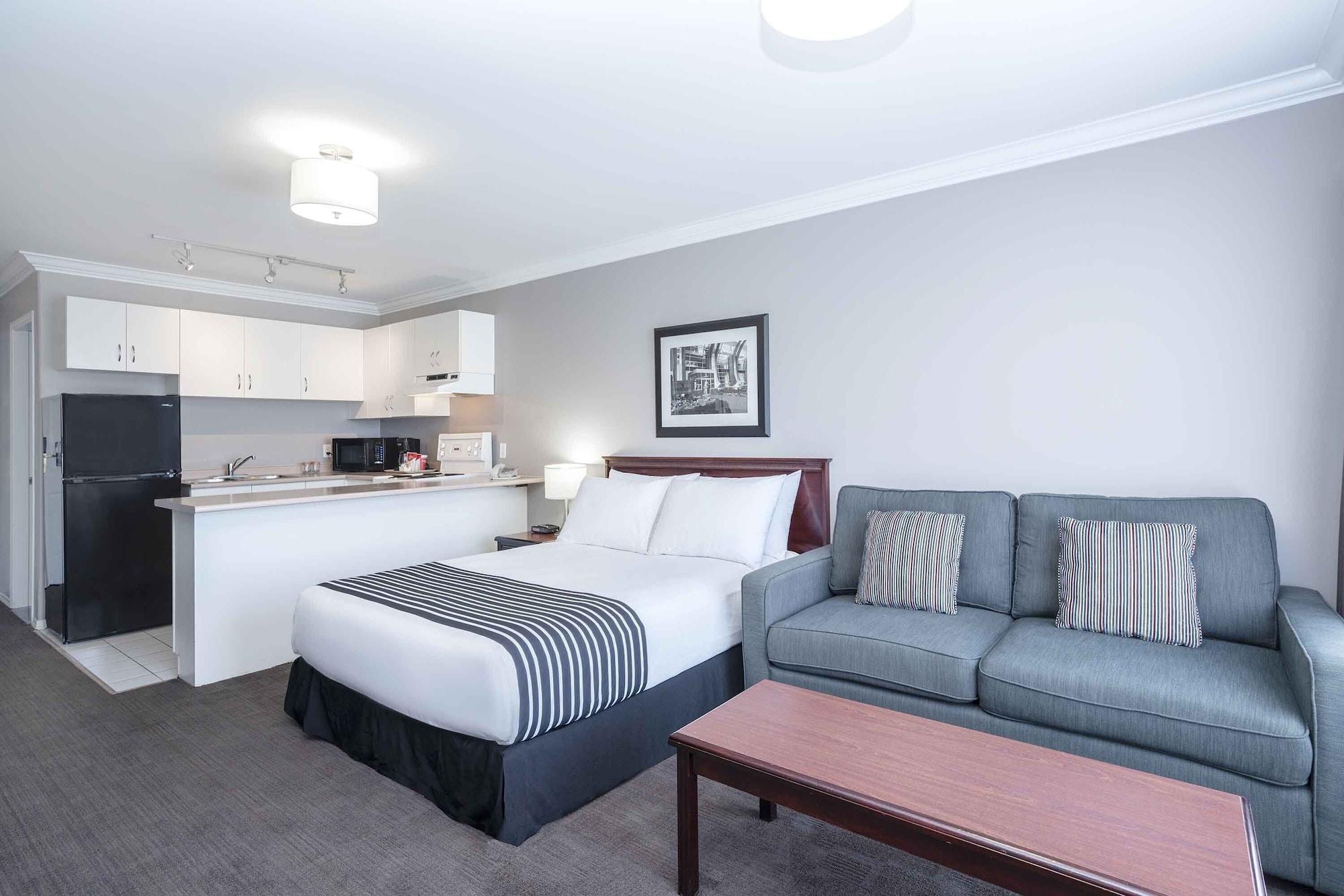 Sandman Hotel & Suites פרינס ג'ורג' מראה חיצוני תמונה